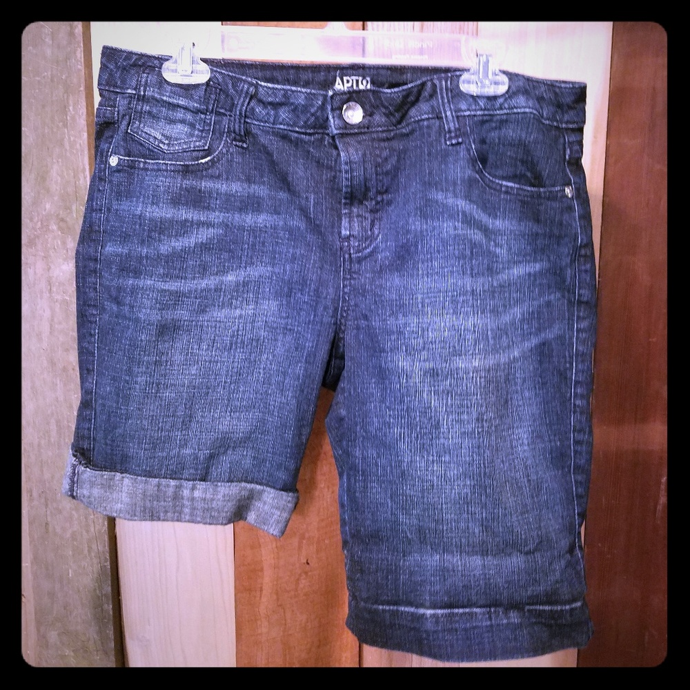 APT.9 Jean Bermuda Shorts